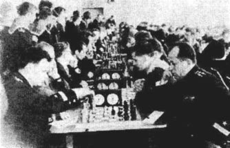 СВВМИУ (Голландия) :: Традиционные шахматные соревнования между командами СВВМИУ и ЧВВМУ имени П. С. Нахимова  в честь дня рождения В. И   Ленина.